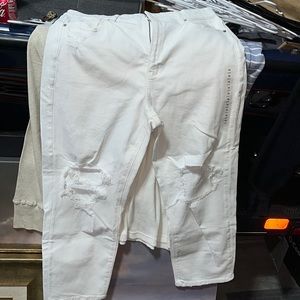 Mom jeans white from AE